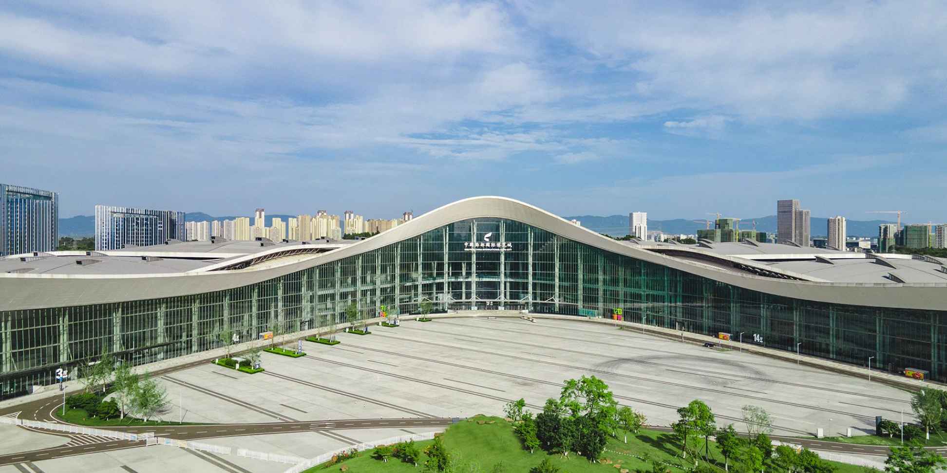 成都展览展会：城市活力与商业魅力的精彩绽放_51展国内展会信息查询平台